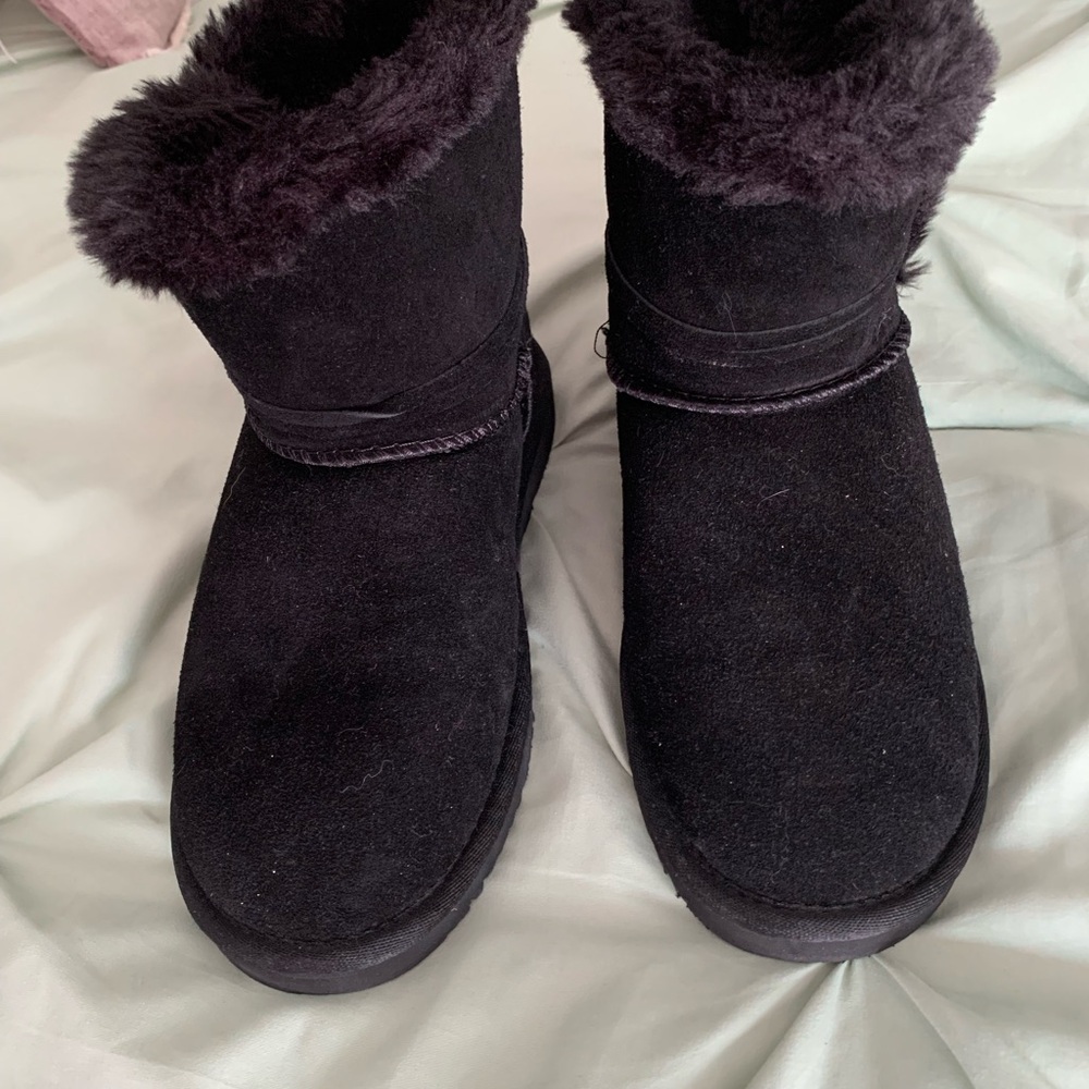 Lamo Black Suede Fur-Lined Boots